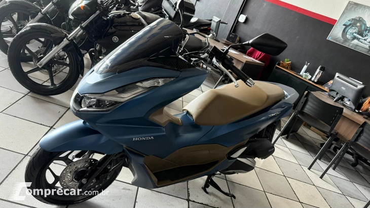 PCX DLX 160C ABS