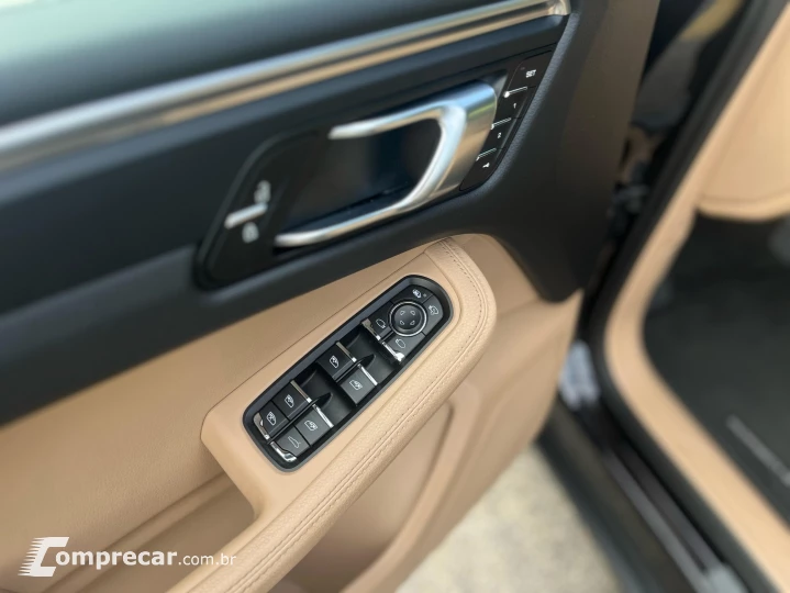 MACAN 2.0 16V GASOLINA 4P AUTOMÁTICO