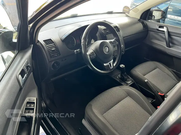 POLO SEDAN 1.6 MI 8V