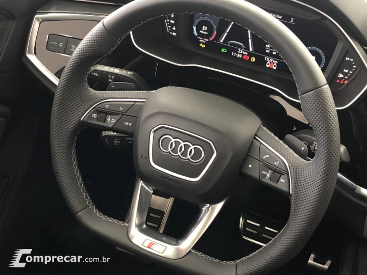 Q3 2.0 40 TFSI GASOLINA PERFORMANCE BLACK PLUS QUATTRO TIPTR