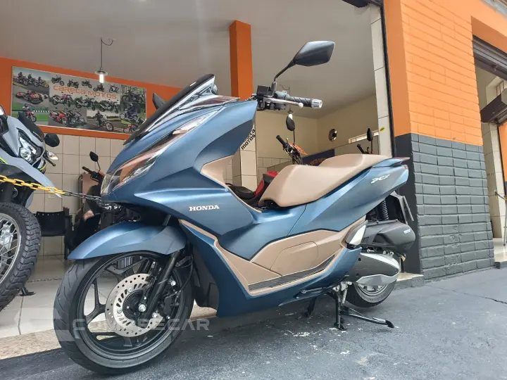 PCX 160 DLX ABS