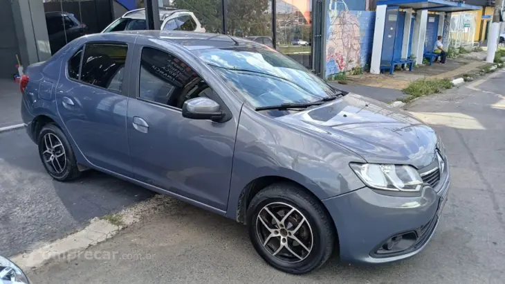 LOGAN 1.0 12V SCE Expression