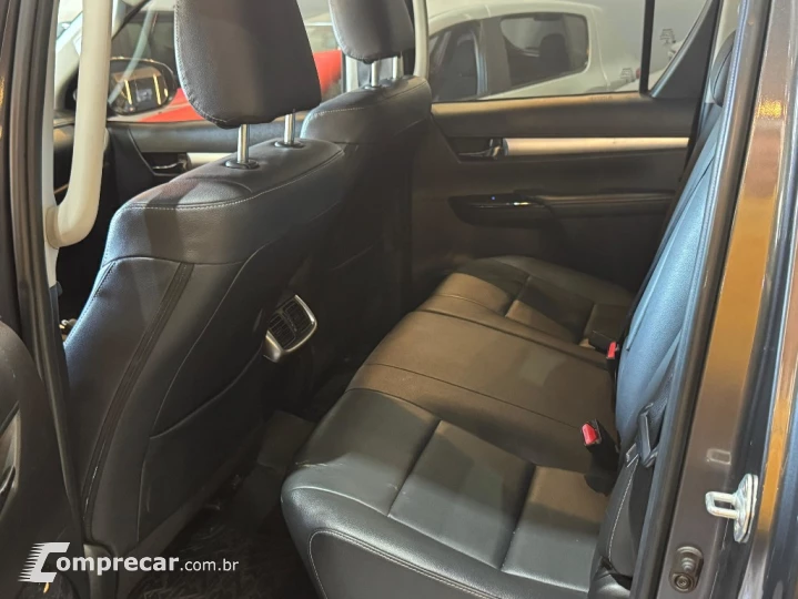 HILUX 2.8 D-4D TURBO DIESEL CD SRV 4X4 AUTOMÁTICO