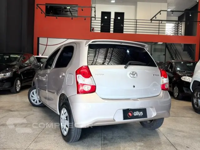 ETIOS HATCH - 1.3 X 16V 4P MANUAL