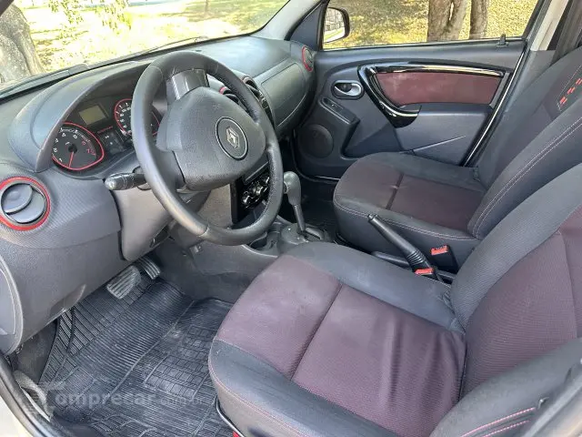 SANDERO - 1.6 STEPWAY 16V 4P AUTOMÁTICO