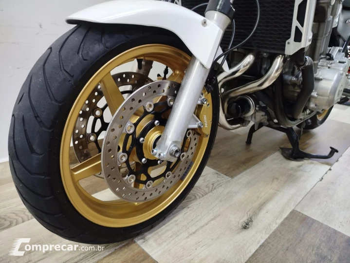 CB 1300