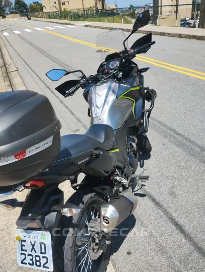 Versys 300