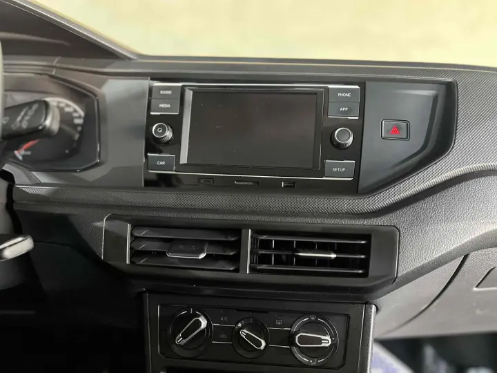 POLO 1.0 MPI TRACK MANUAL