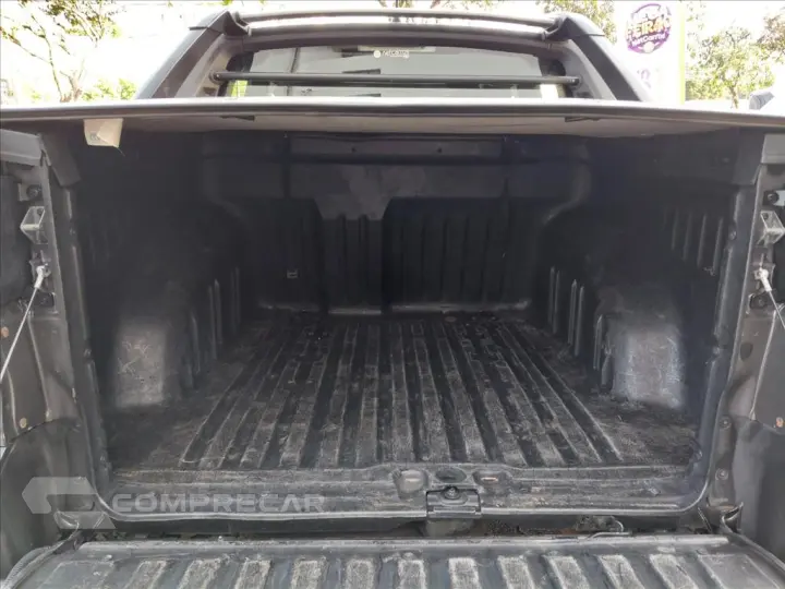 STRADA 1.0 TURBO 200 FLEX RANCH CD CVT