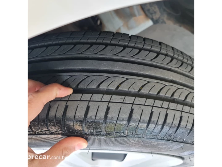 MONTANA 1.4 MPFI LS CS 8V FLEX 2P MANUAL