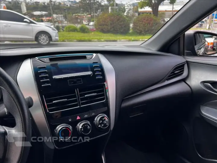YARIS 1.3 16V XL Live