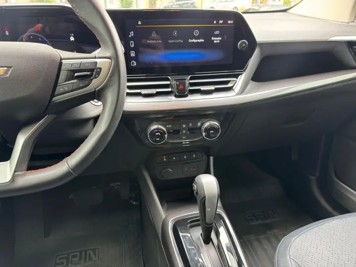 Spin 1.8 Premier 8V Flex 4P Automático