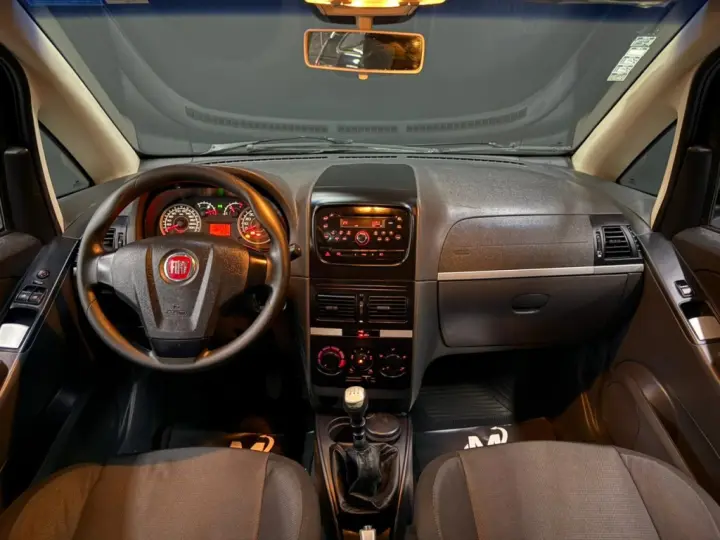 IDEA 1.4 MPI ATTRACTIVE 8V FLEX 4P MANUAL