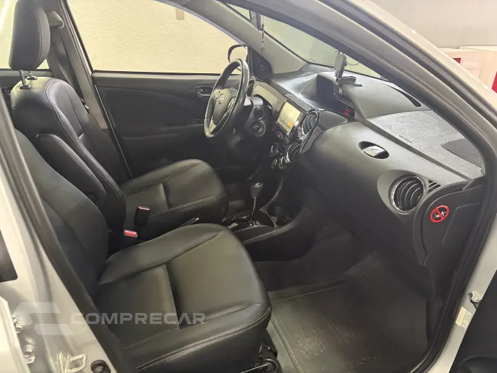 ETIOS 1.5 XLS Sedan 16V