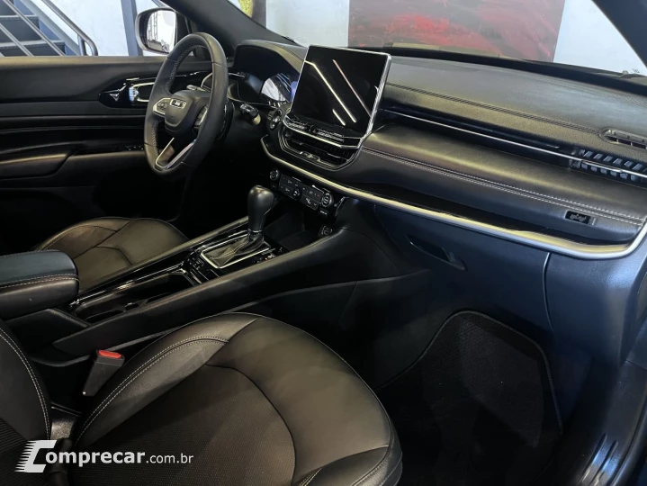 Compass 1.3 16V 4P FLEX LONGITUDE T270 TURBO AUTOMÁTICO