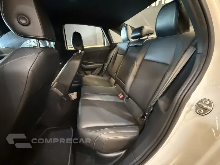 JETTA 1.4 250 TSI R-line