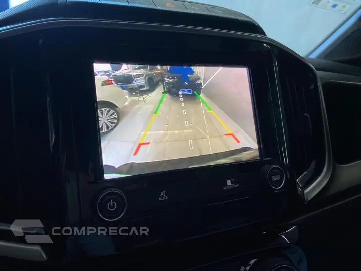 Strada Volcano 1.3 Flex 8V CD Aut.