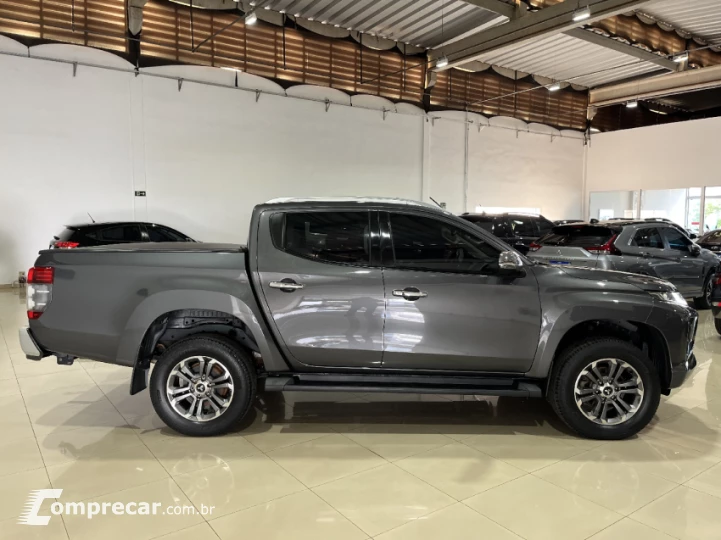 L200 TRITON 2.4 16V Turbo Sport Hpe-s CD 4X4