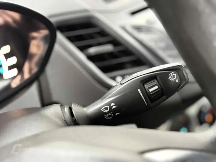 FIESTA 1.6 SE HATCH 16V FLEX 4P MANUAL