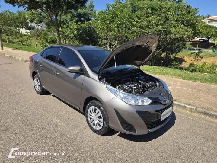YARIS 1.5 16V Sedan XL Live