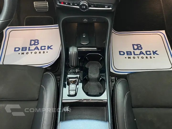 XC40 T5 RDESIGN (HIBRIDO)