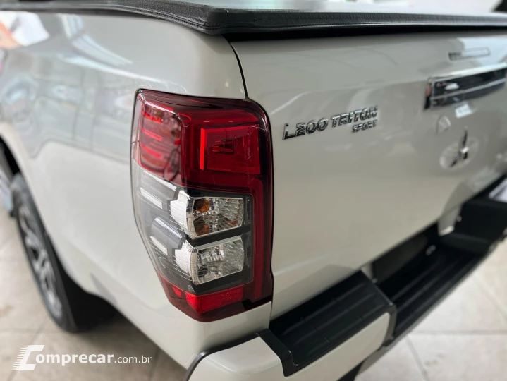 L200 TRITON 2.4 16V TURBO DIESEL SPORT HPE-S CD 4P 4X4 AUTOM