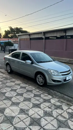 VECTRA 2.0 MPFI Elegance 8V