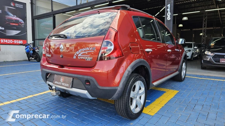 SANDERO STEPWAY Hi-Flex 1.6 16V 5p