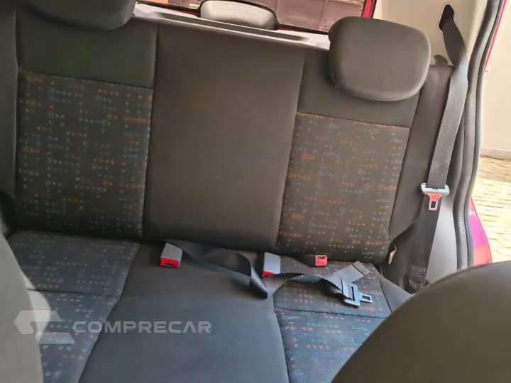 UNO 1.0 EVO Vivace 8V