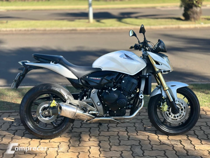 CB 600F HORNET