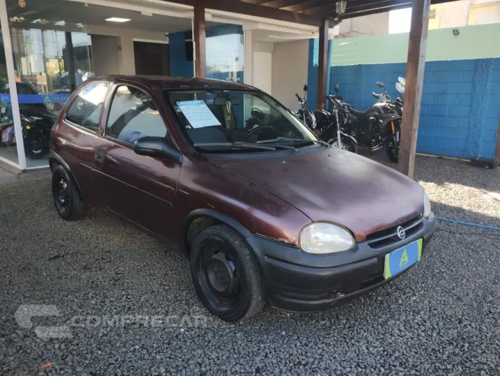 Corsa Hatch 1.0 SUPER