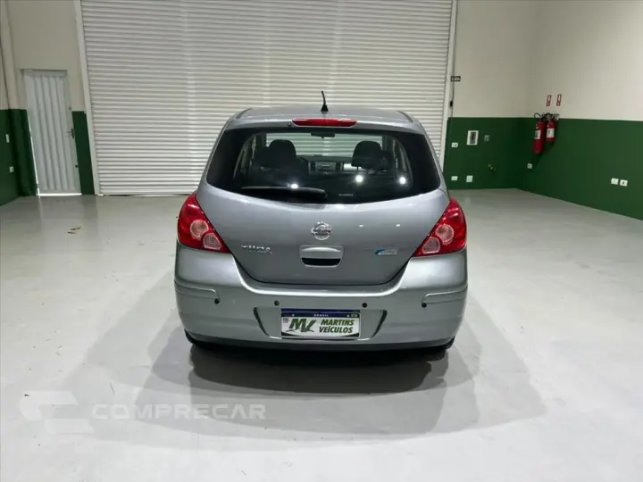 TIIDA 1.8 S 16V FLEX 4P MANUAL