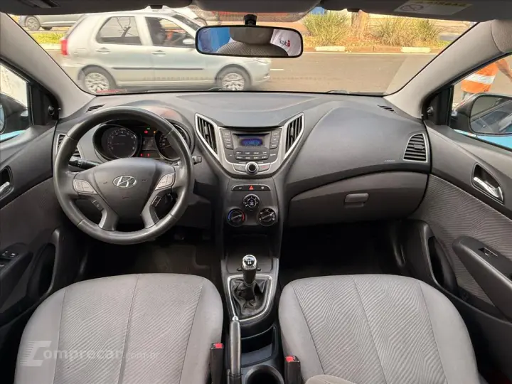 HB20S 1.6 COMFORT PLUS 16V FLEX 4P MANUAL