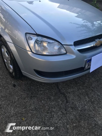 CORSA 1.0 MPFI Classic Sedan 8V