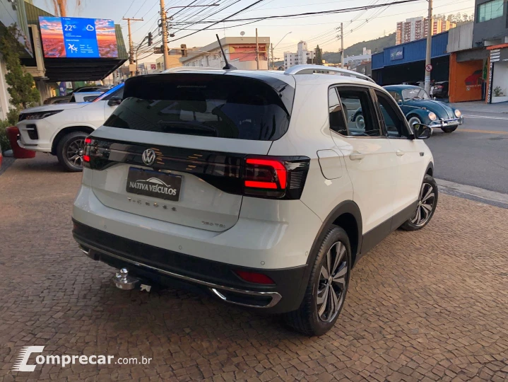 T-Cross 1.4 250 Tsi Total Flex Highline Automático