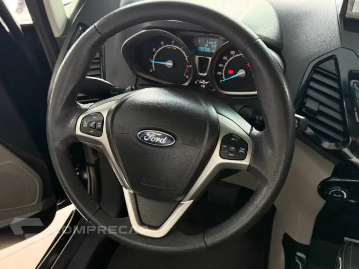 EcoSport TITANIUM 2.0 16V Flex 5p Aut.