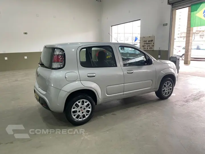 Uno 1.0 Evo Attractive 8V Flex 4P Manual
