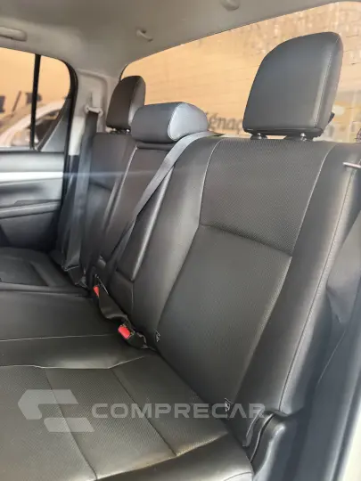 HILUX 2.8 D-4d Turbo CD SRX Plus 4X4