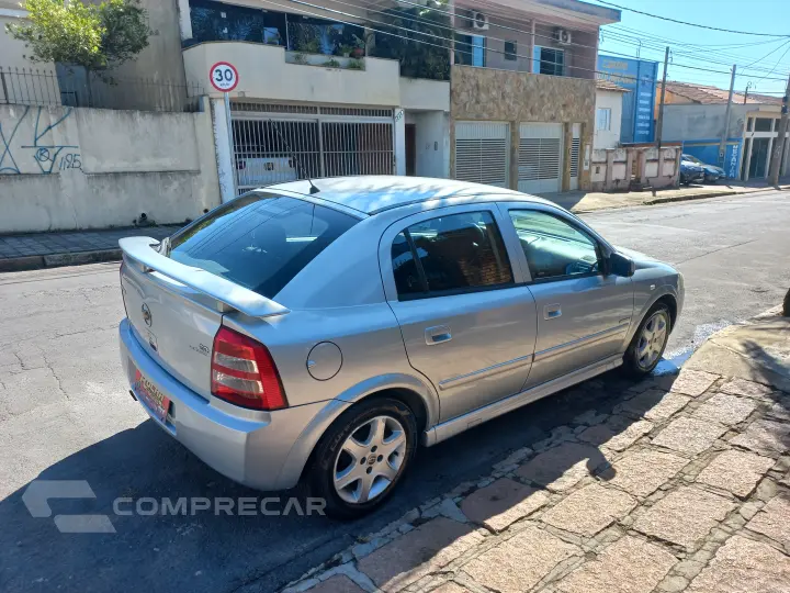 ASTRA 2.0 MPFI Advantage 8V