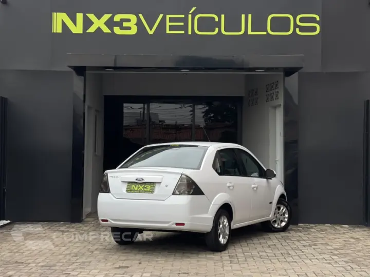 FIESTA 1.6 ROCAM SEDAN 8V FLEX 4P MANUAL