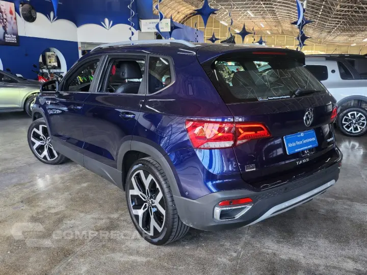 TAOS 1.4 250 TSI TOTAL FLEX HIGHLINE AUTOMÁTICO