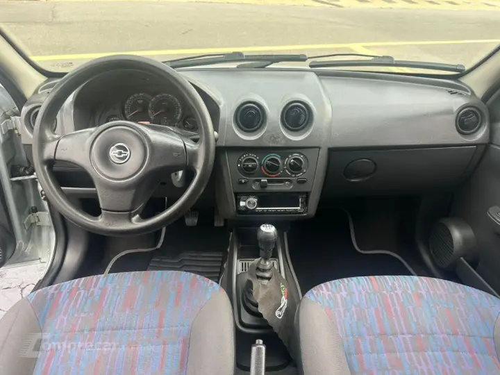 Celta Spirit/ LT 1.0 MPFI 8V FlexP. 5p