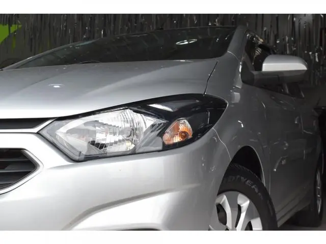 ONIX - 1.0 MPFI LT 8V 4P MANUAL