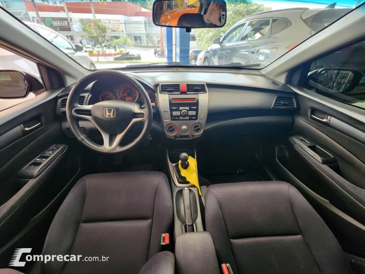 CITY Sedan LX 1.5 Flex 16V 4p Mec.