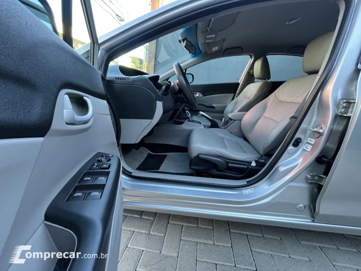 Civic Sedan LXR 2.0 Flexone 16V Aut. 4p