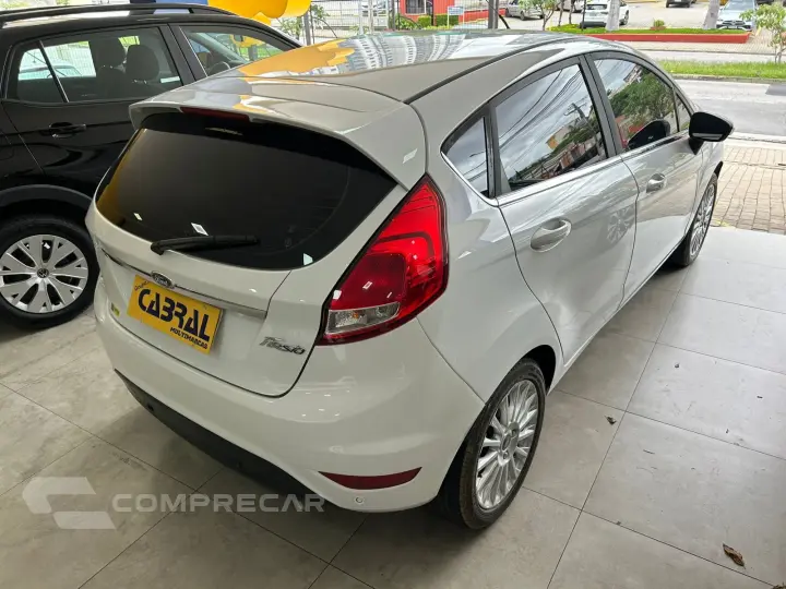 Fiesta TIT./TIT.Plus 1.6 16V Flex Aut.