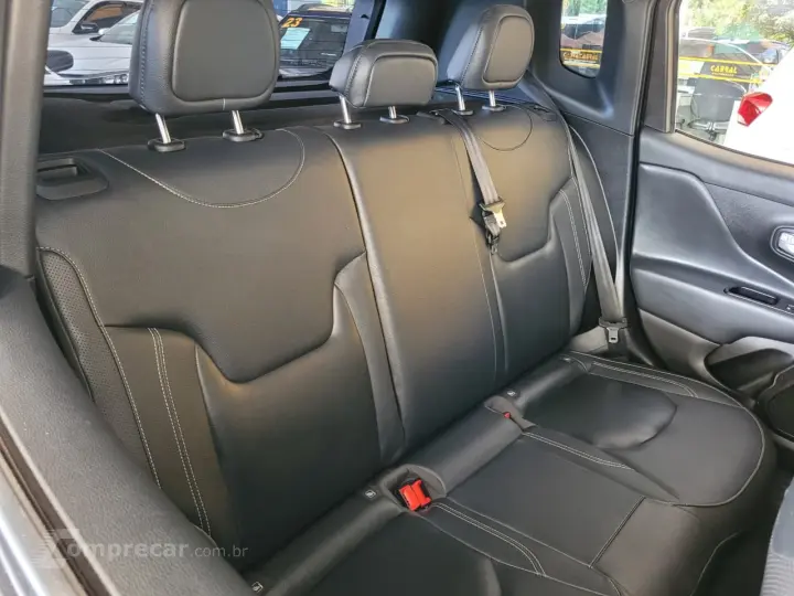 Renegade Long. T270 1.3 TB 4x2 Flex Aut.