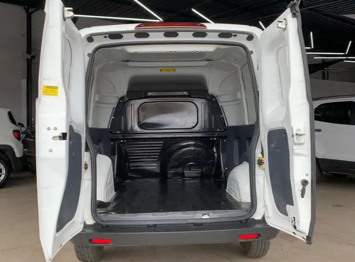 FIORINO 1.4 MPI Furgão Endurance 8V