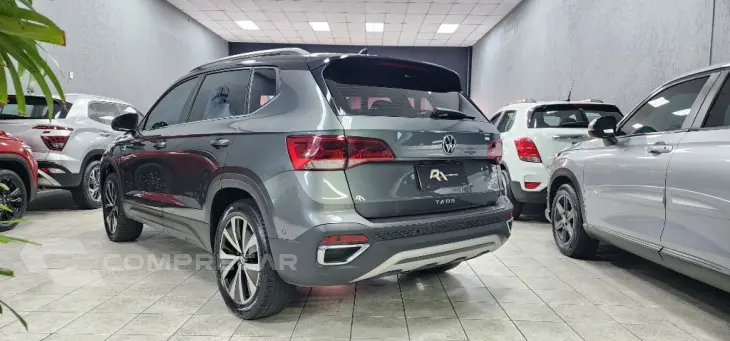 TAOS Highline 1.4 250 TSI Flex Aut.