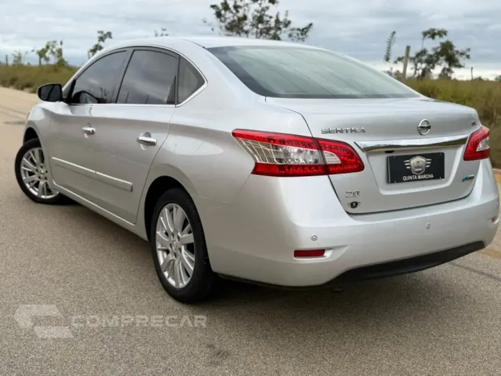 SENTRA 2.0 SL 16V FLEX 4P AUTOMÁTICO